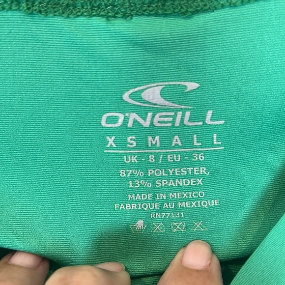 O'Neill Women's Size XS Short Sleeve Rashguard Green White UPF 50 - Picture 5 of 7